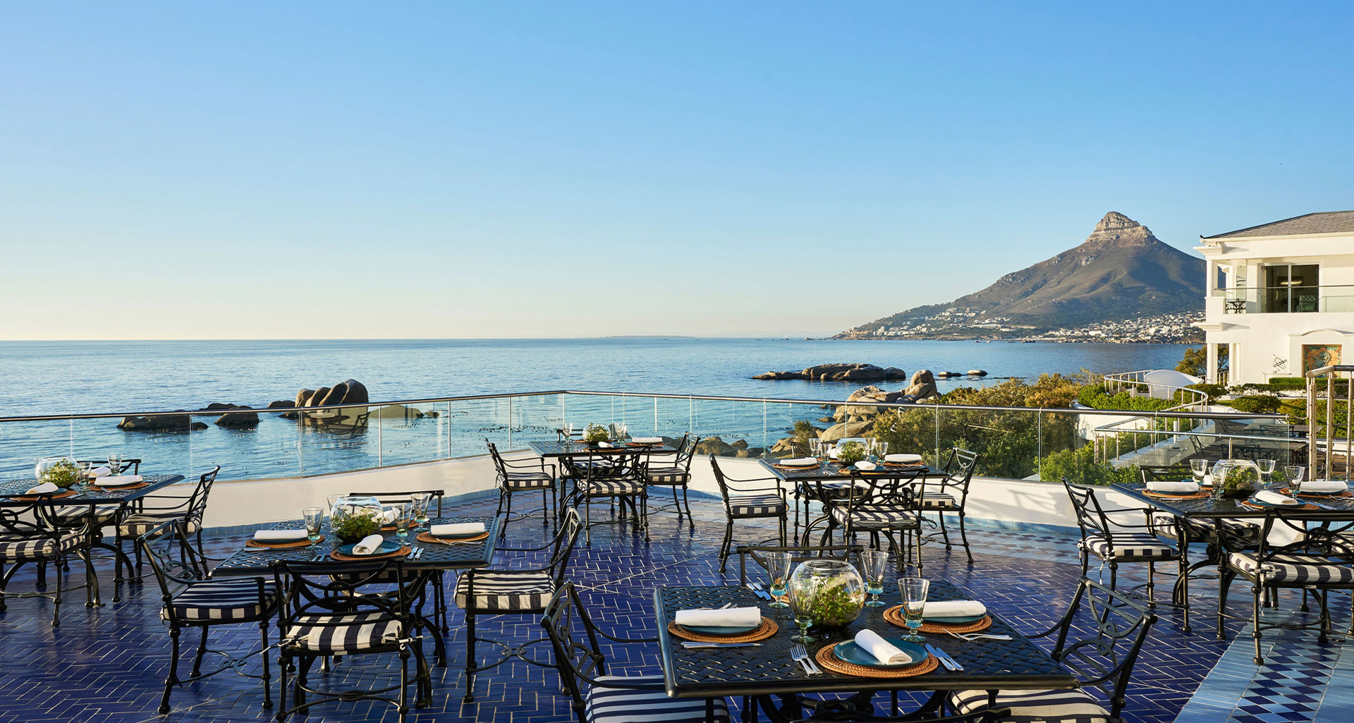 Azure Restaurant 12 Apostles - Slider 1 - 1920x1025