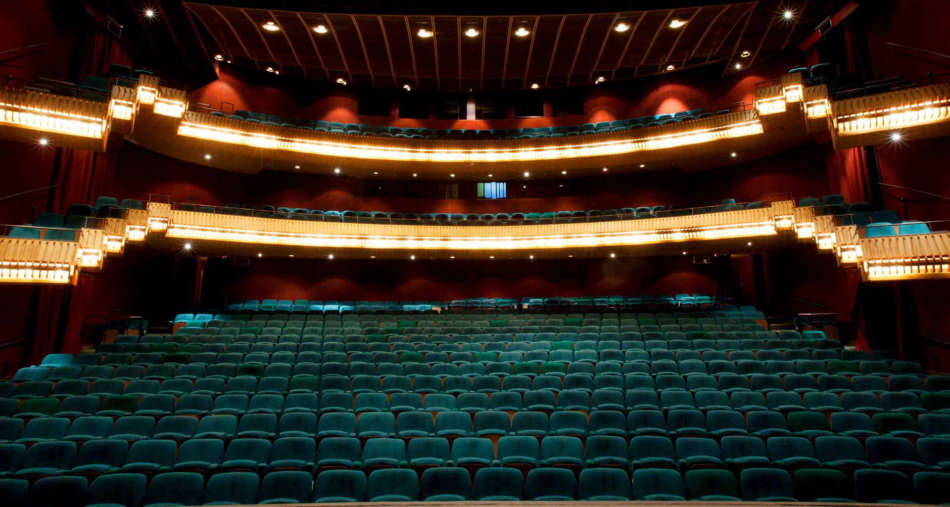 Baxter Theatre - Slider 1 - 1920x1025