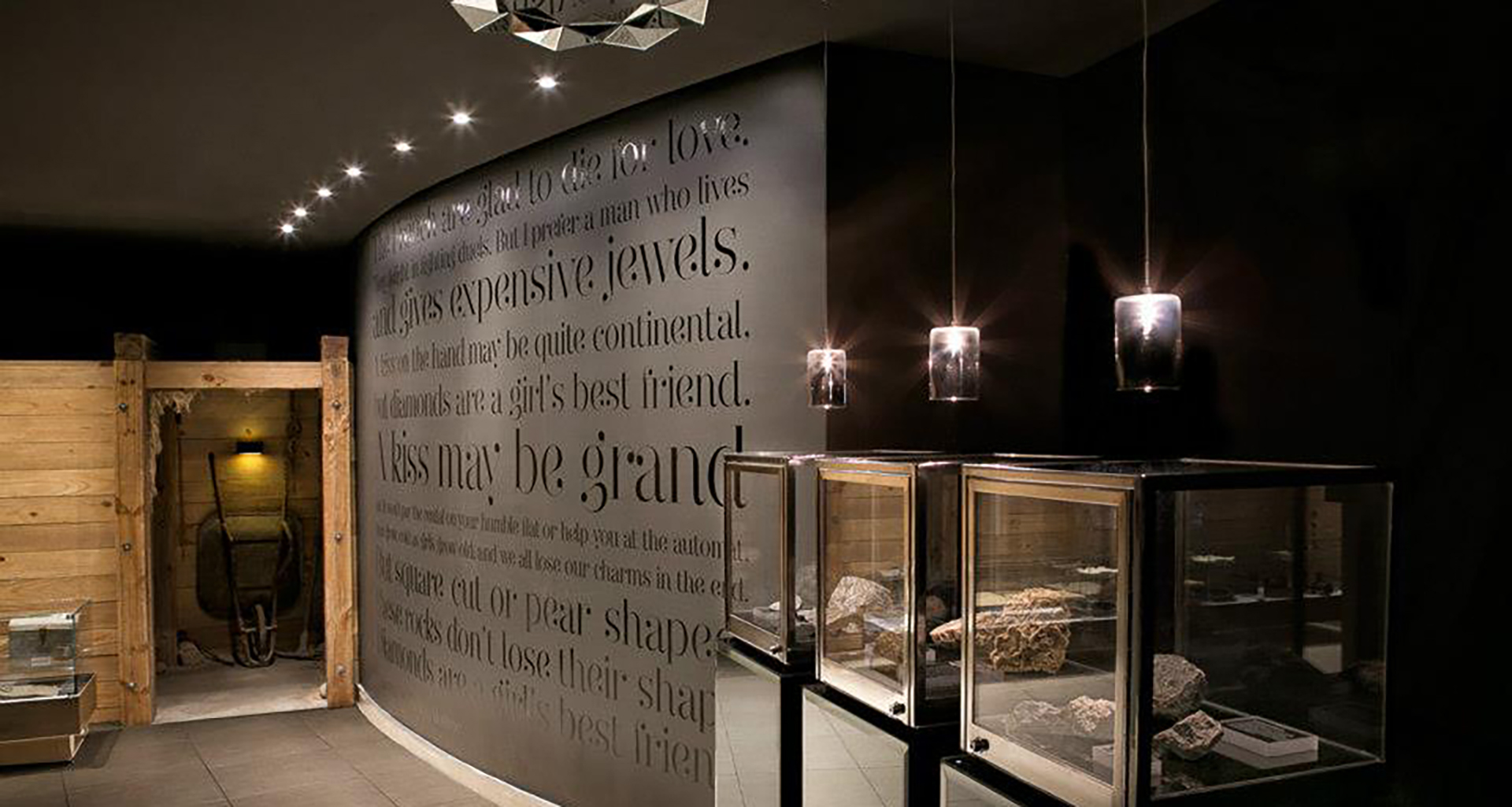 Diamond Museum - Slider 5 - 1920x1025