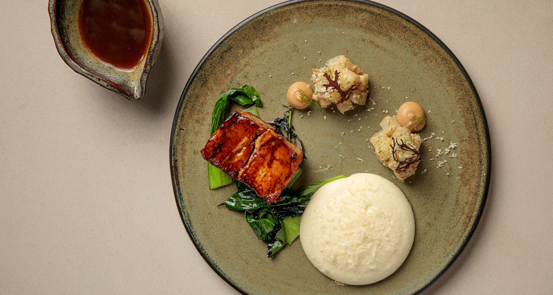 Beyond - Slider 6 - 1920x1025