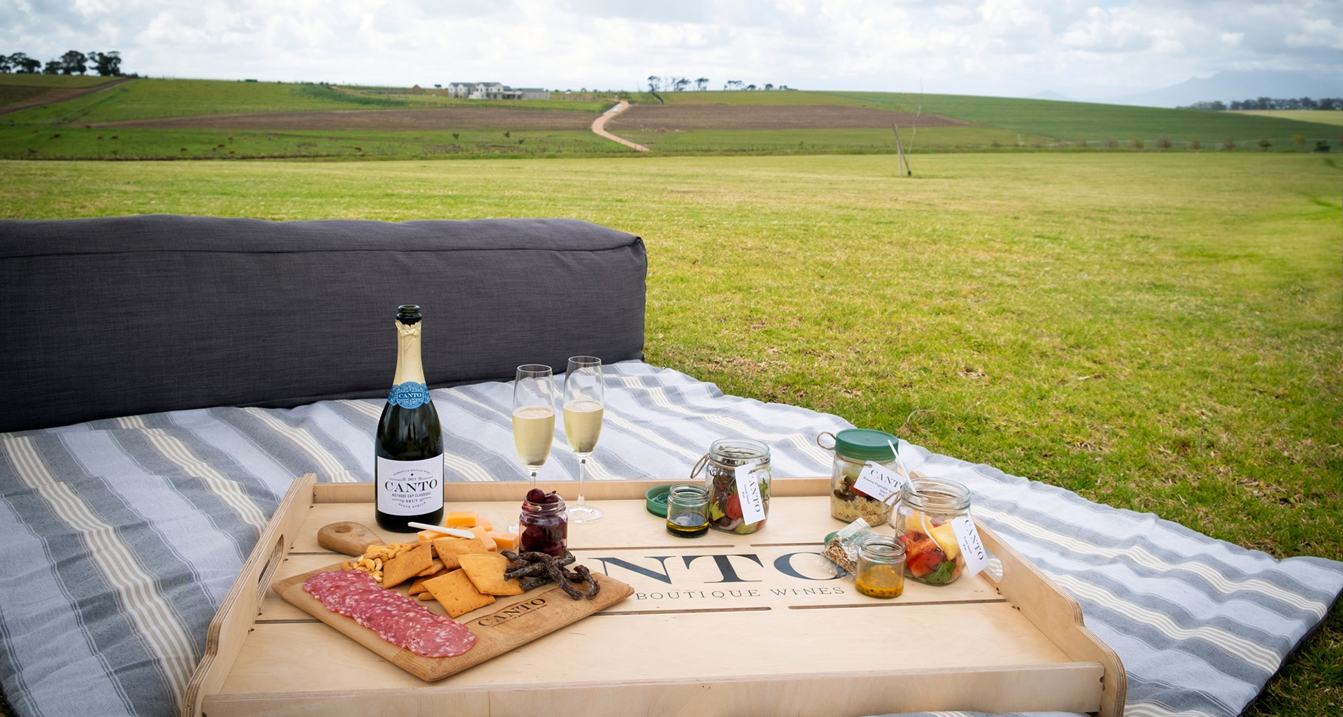 Canto Wines Picnics - Slider 1 - 1920x1025