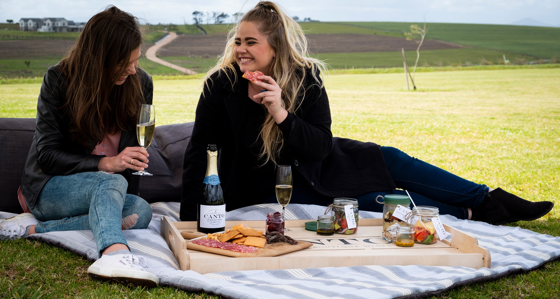 Canto Wines Picnics - Slider 3 - 1920x1025