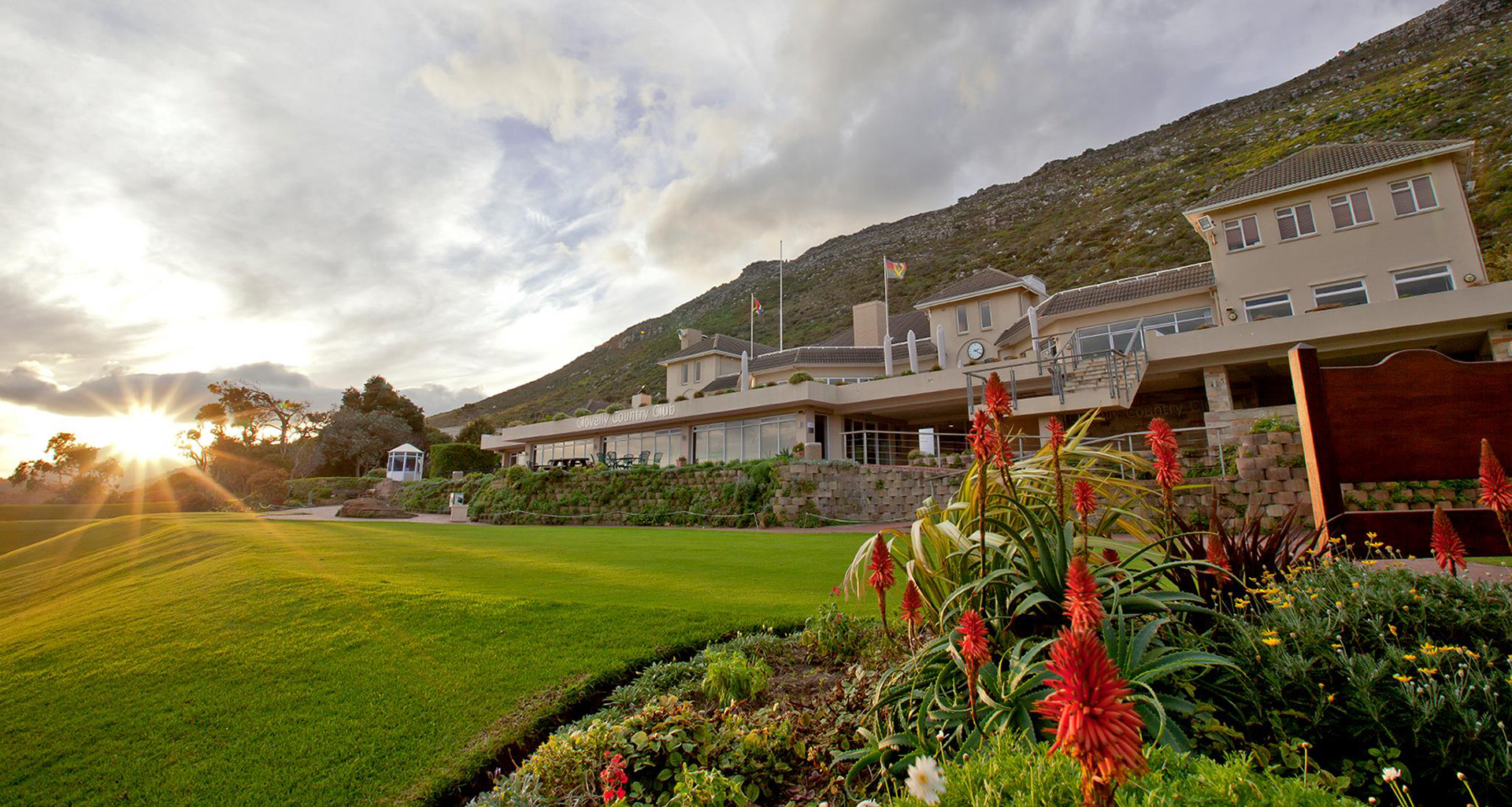 Clovelly Golf Club - Slider 4 - 1920x1025