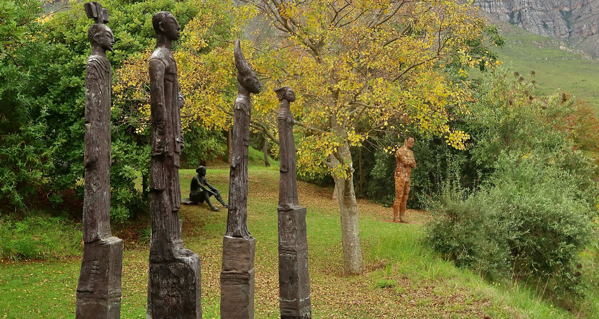 Dylan Lewis Sculptures - Slider 2 - 1920x1025