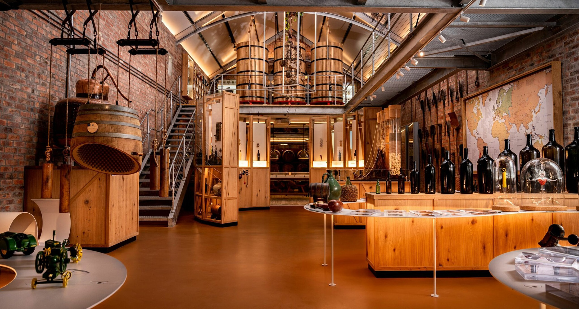 Franschhoek Wine Tram - Slider 1 - 1920x1025