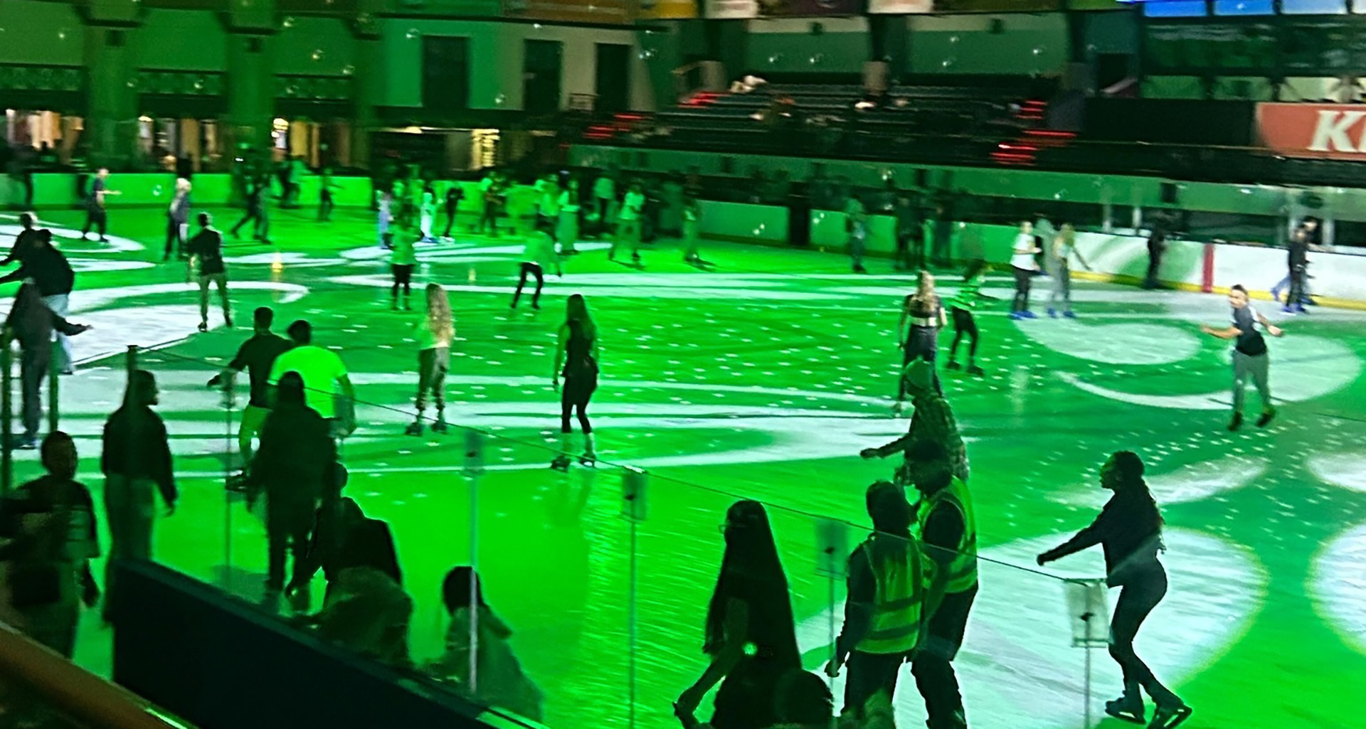 Ice Skating - Slider 5 - 1920x1025