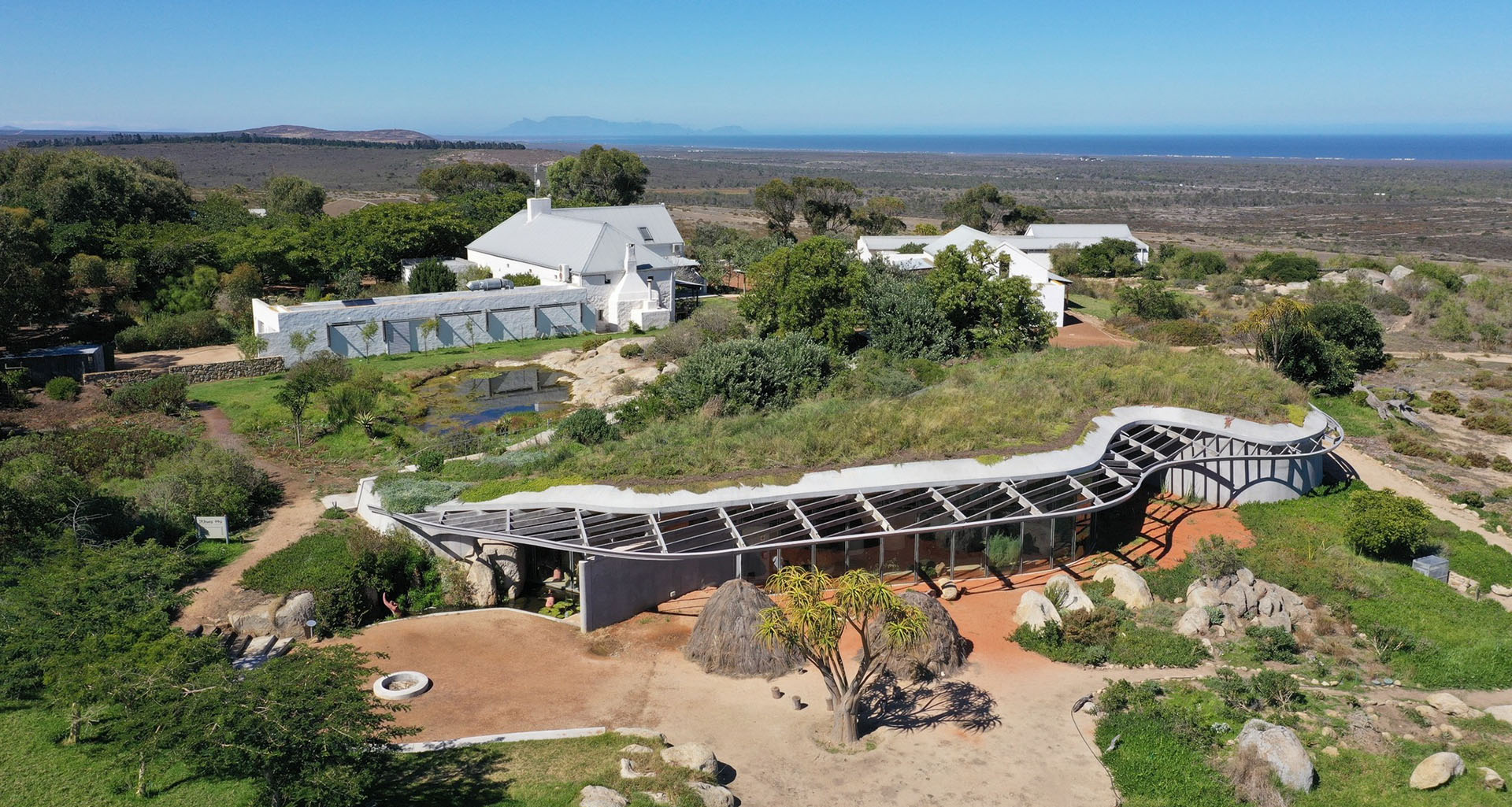 Khwa Ttu San - Slider 1 - 1920x1025